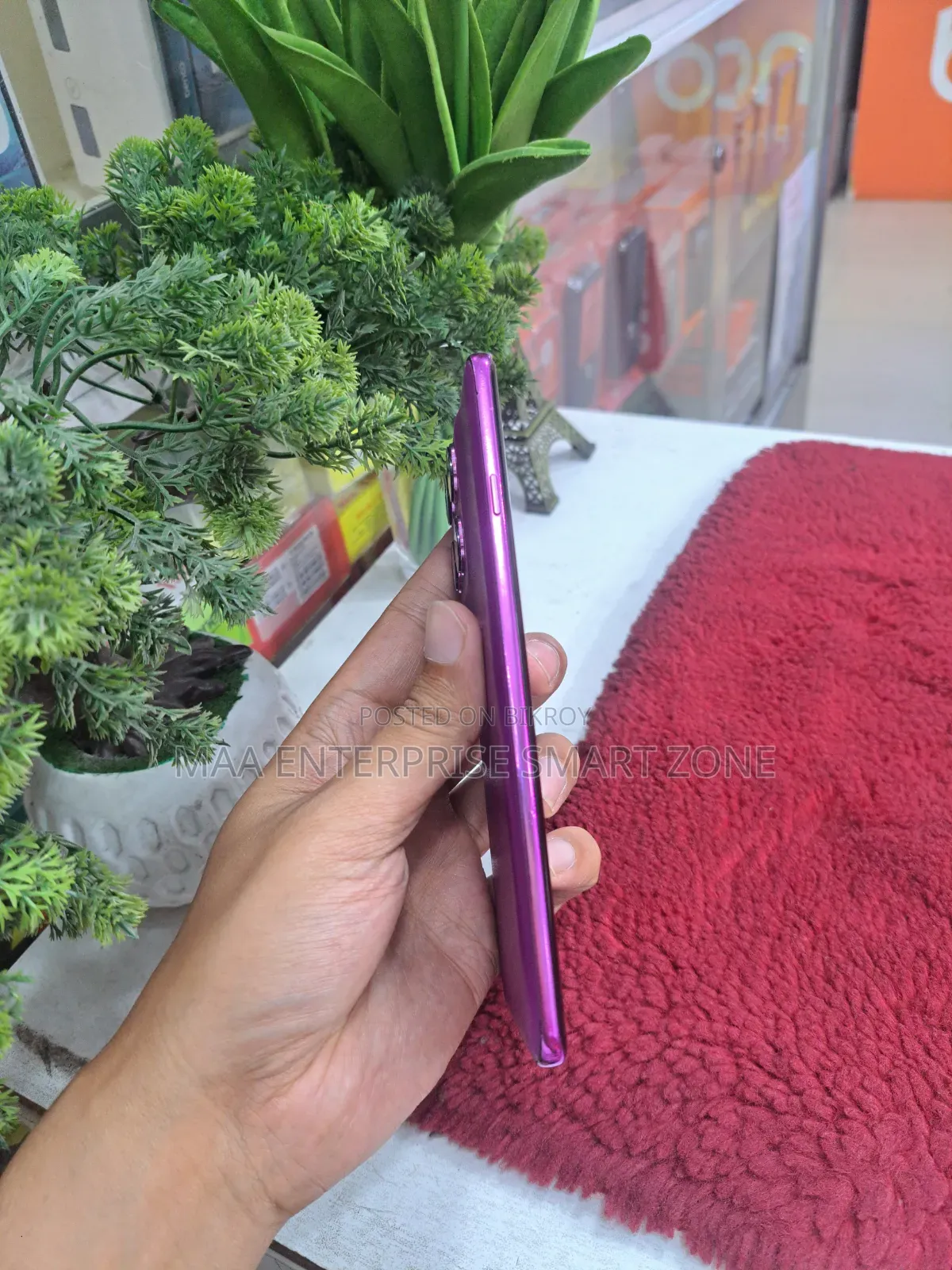 Motorola Edge 60 Pro 256 GB Purple