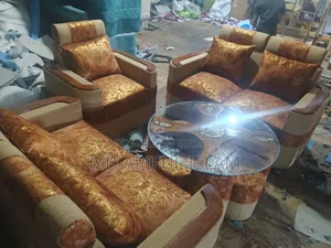 Buy Sofas at Wholesale Rates