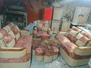 Buy Sofas at Wholesale Rates