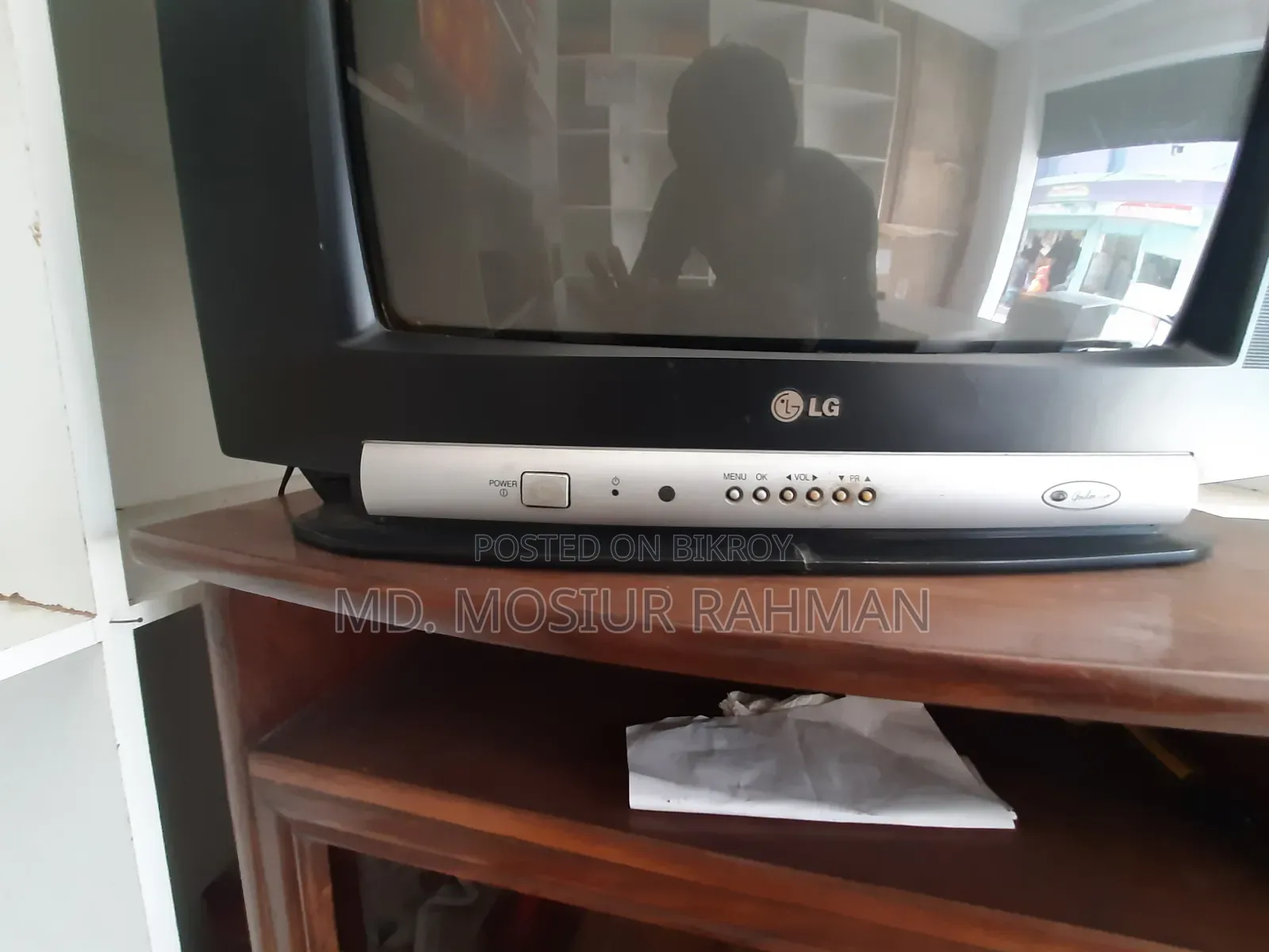LG Box Colour TV 21"