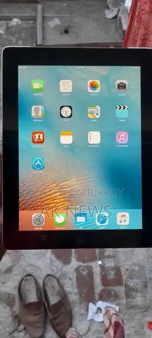 Apple 16 GB Gray