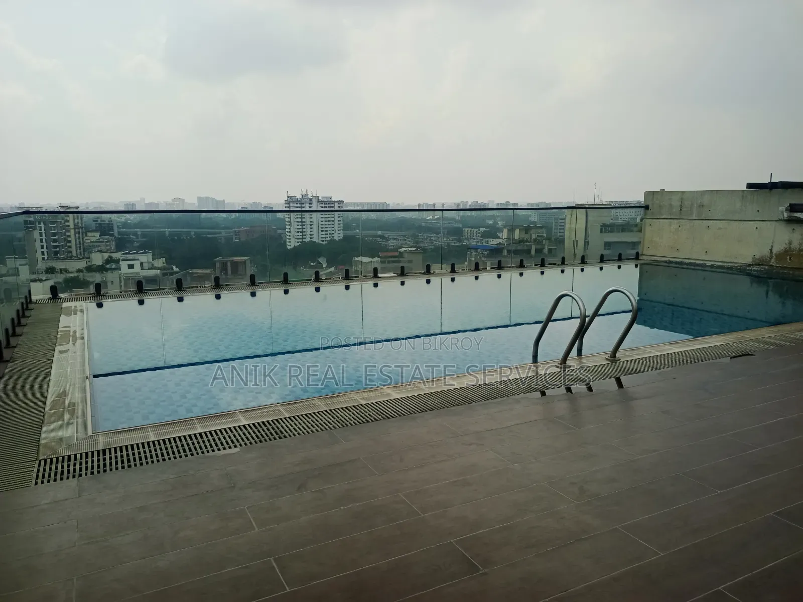 4-bedroom Apartment in Anik Real Estate, Gulshan for Rent