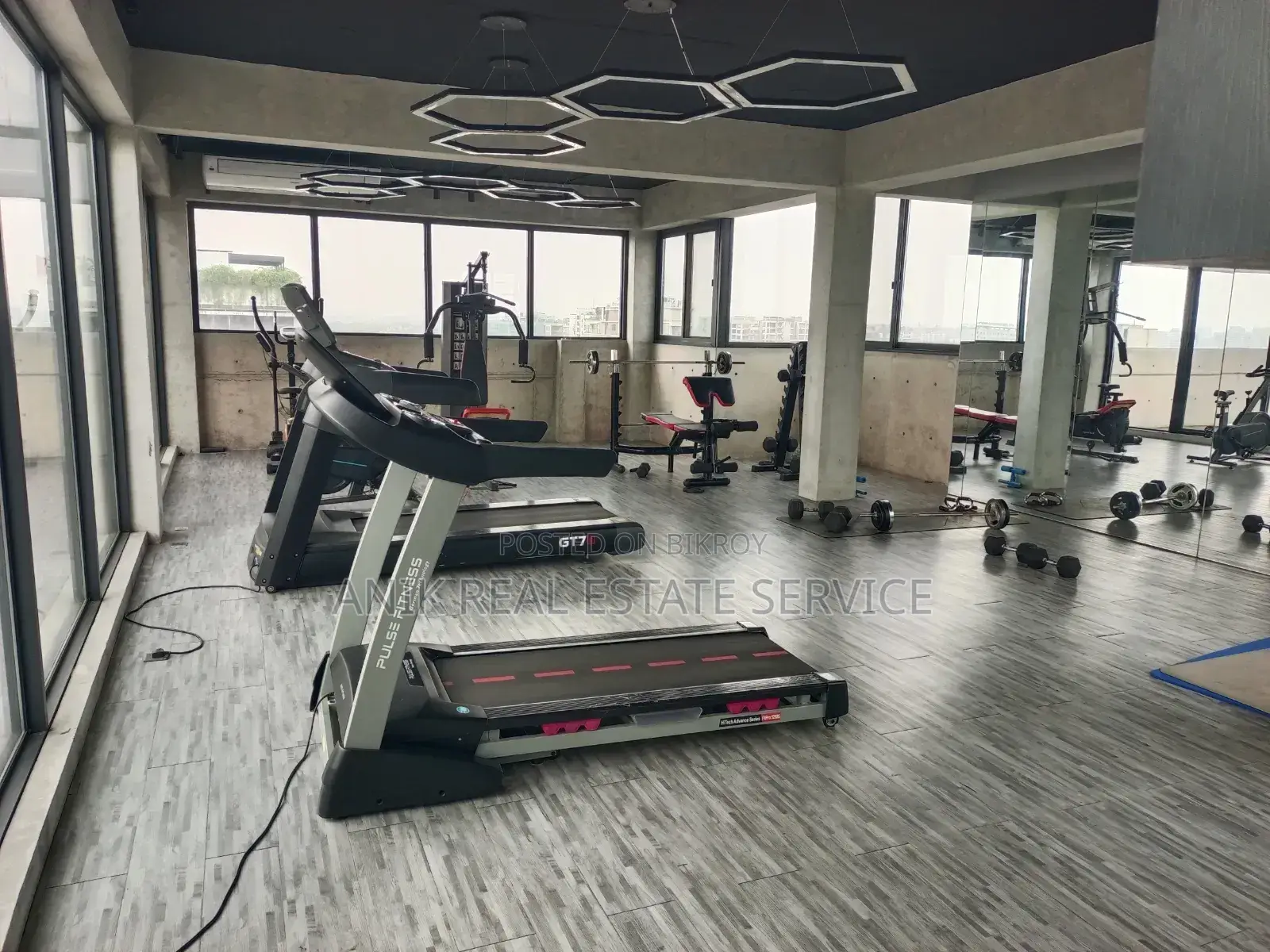 4-bedroom Apartment in Anik Real Estate, Gulshan for Rent