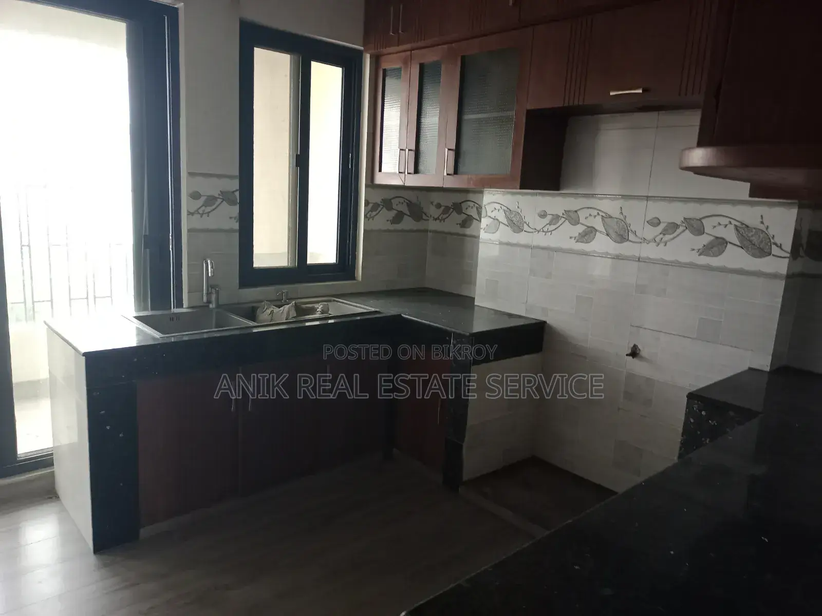 4-bedroom Apartment in Anik Real Estate, Gulshan for Rent
