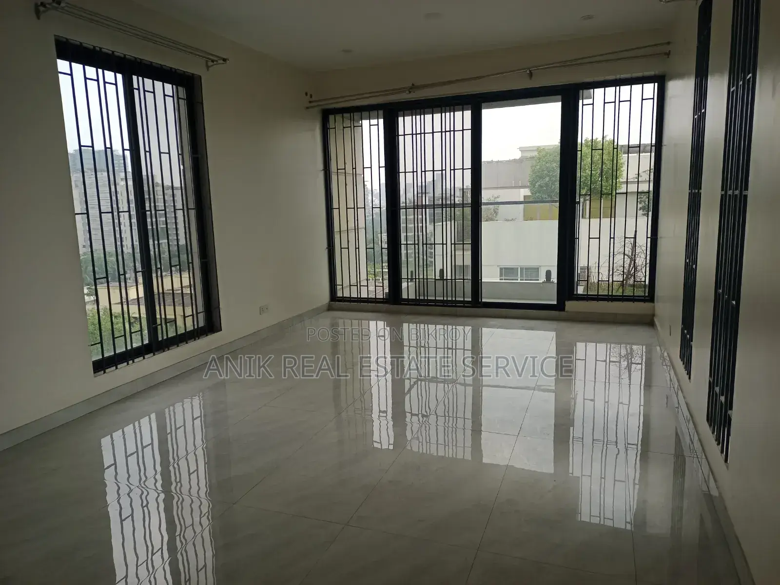 4-bedroom Apartment in Anik Real Estate, Gulshan for Rent