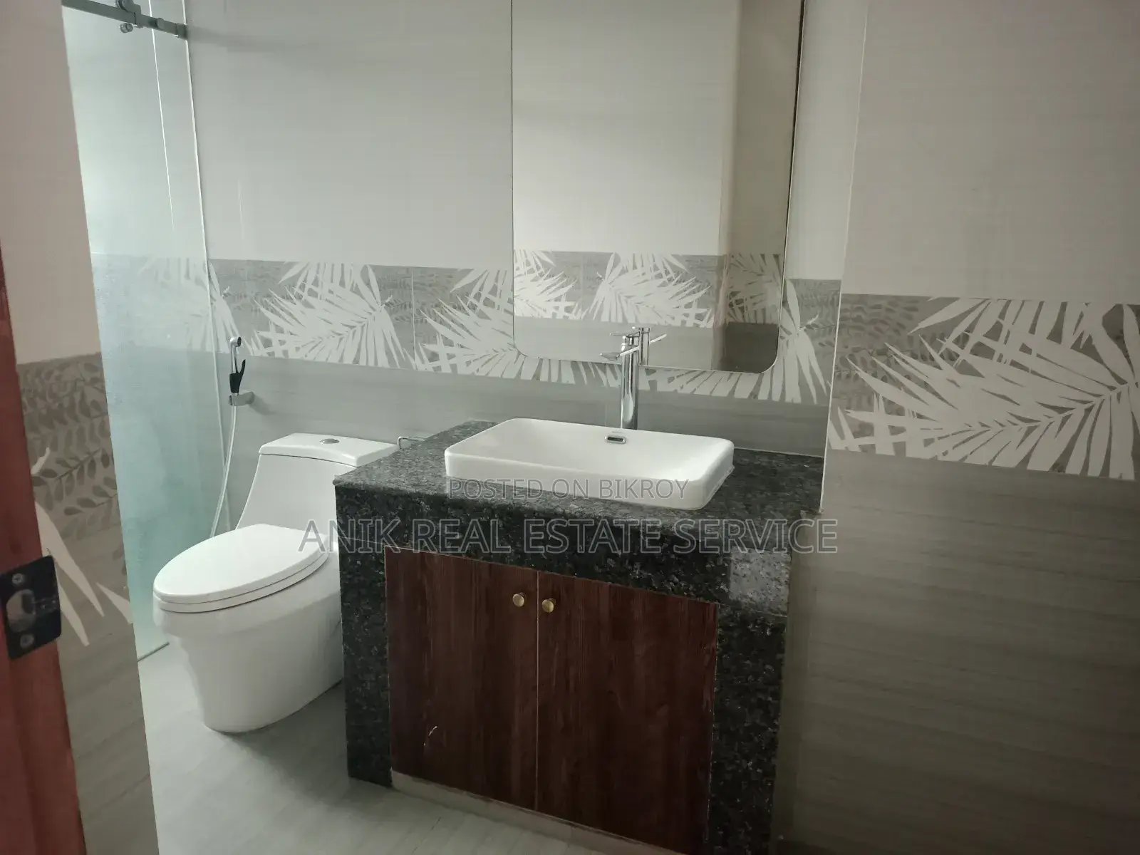 4-bedroom Apartment in Anik Real Estate, Gulshan for Rent