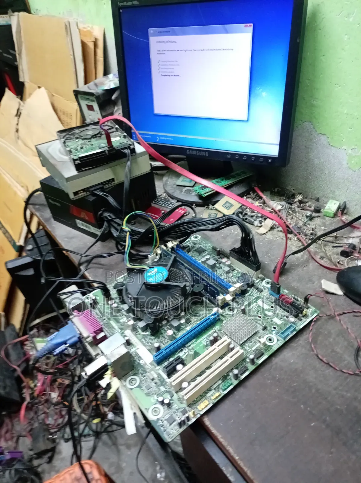 Intel De 75 Motherboard I3 2nd Gen Prossocer