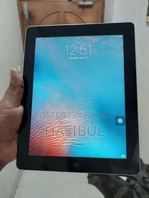 Apple iPad 2 Wi-Fi 16 GB Black