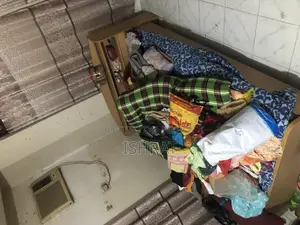 কিং সাইজ বেড