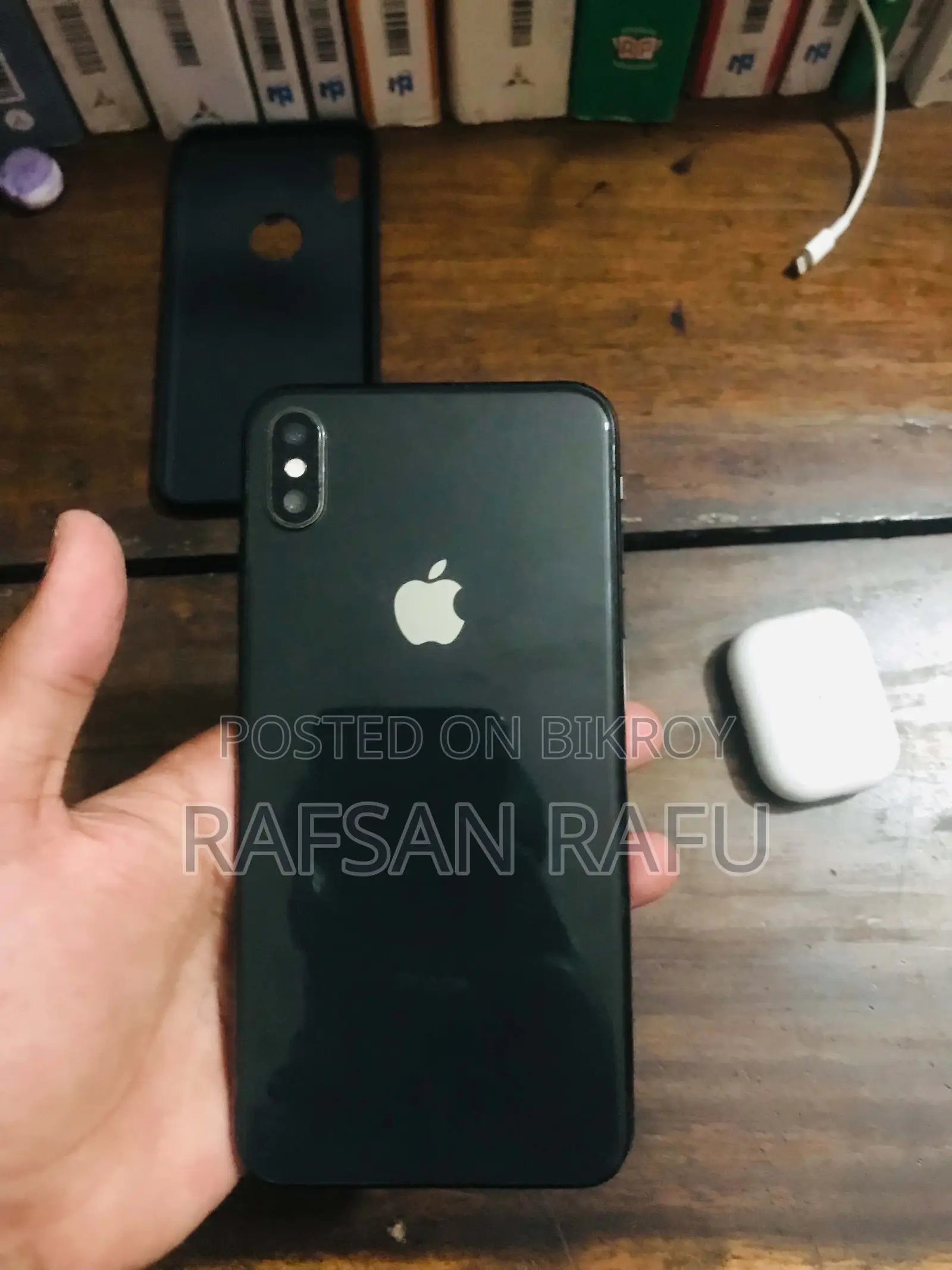 New EL 64 GB Black