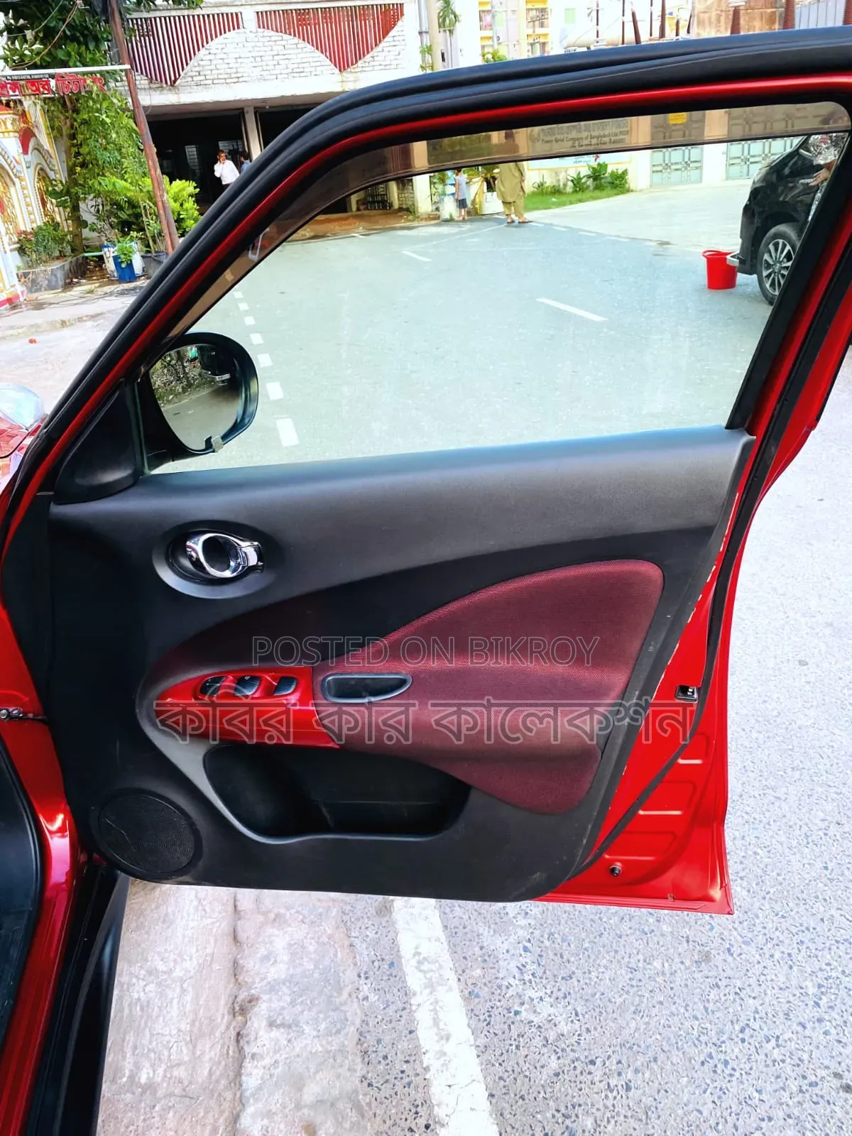 Nissan Juke 2012 Red