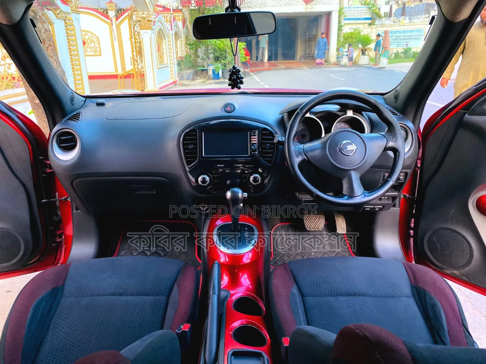 Nissan Juke 2012 Red