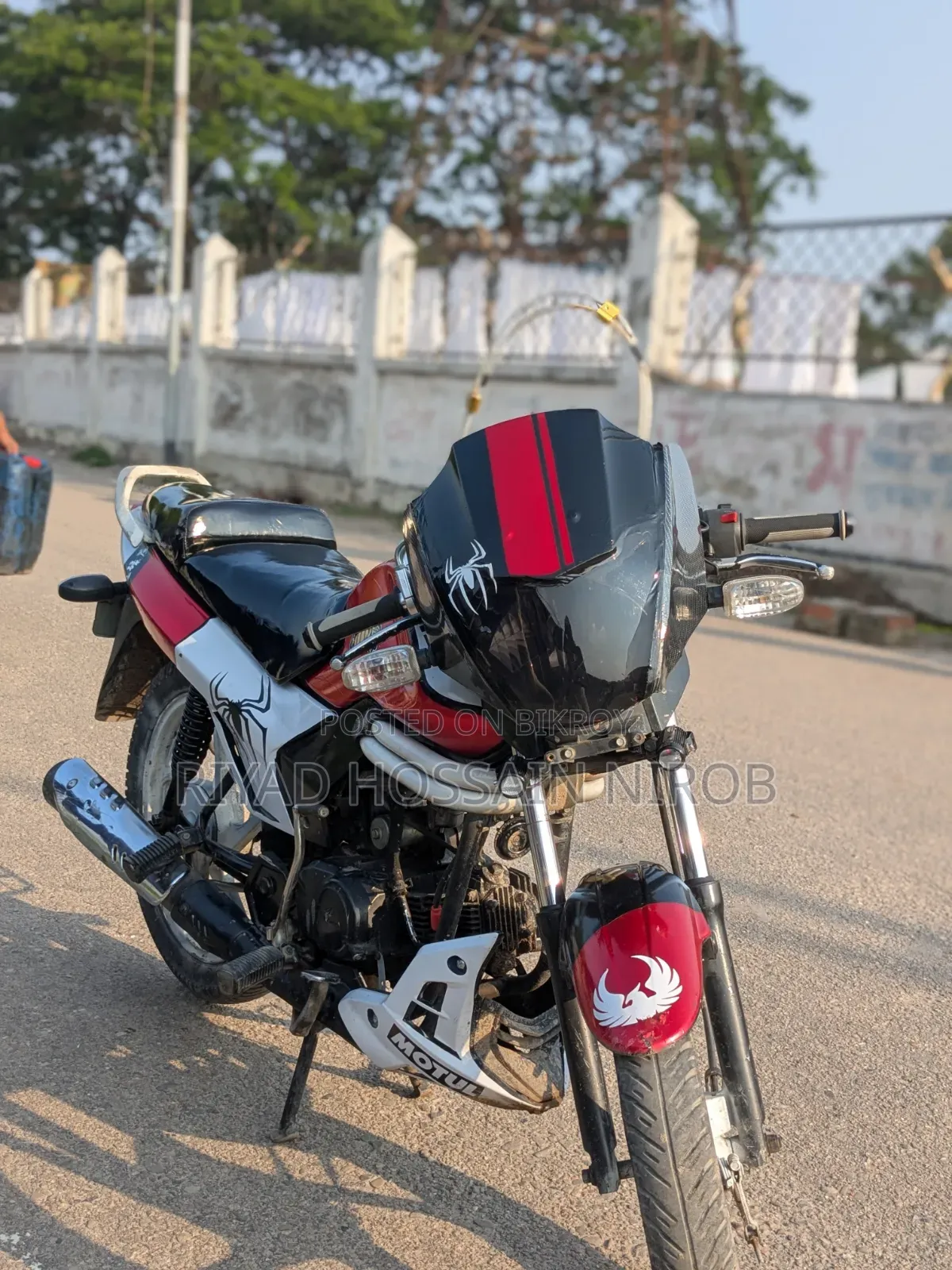 Mahindra Centuro 2015 Black