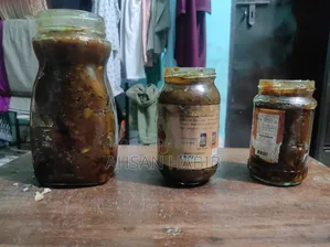 বাসায় তৈরি আম ও জলপাই এর আচার