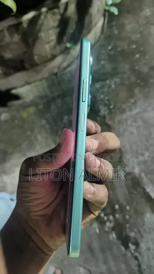 New Infinix Hot 50 128 GB Bronze