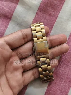 জরুরি বিক্রয় পোস্ট