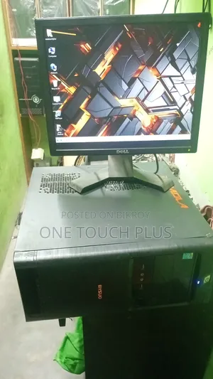 ডেস্কটপ কম্পিউটার Gigabyte GB-BACE-3000 4GB Intel Core I3 HDD 500GB