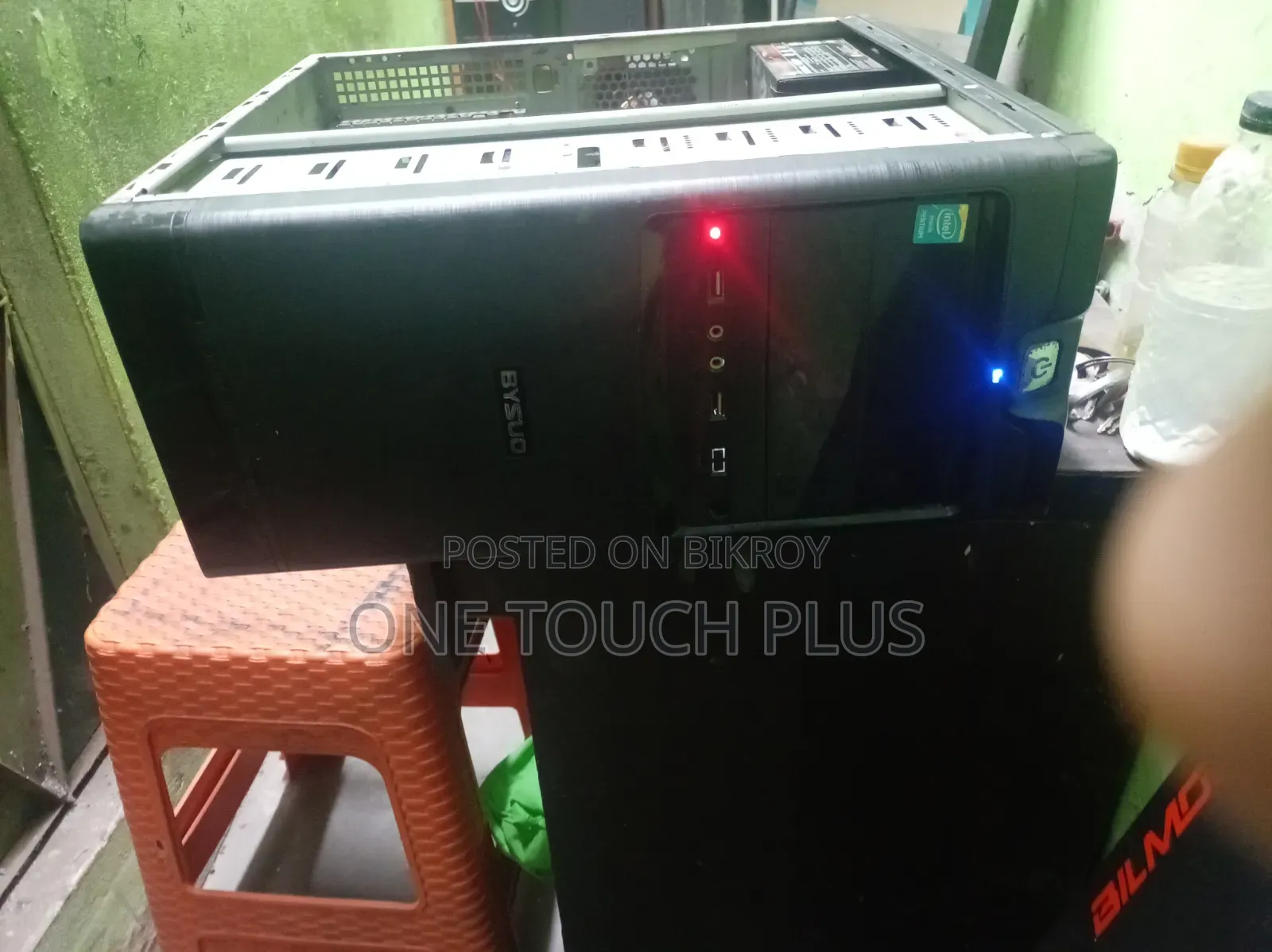 ডেস্কটপ কম্পিউটার Gigabyte GB-BACE-3000 4GB Intel Core I3 HDD 500GB