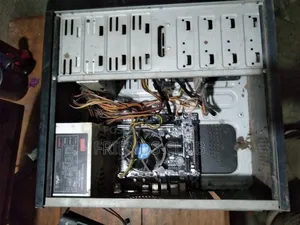 Desktop Computer 4GB Intel Core I3 HDD 500GB