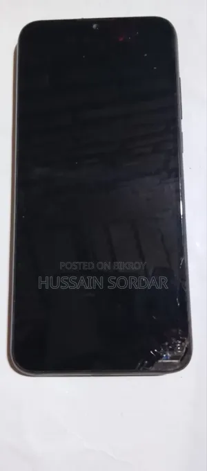 Symphony Z25 32 GB Black