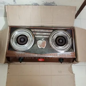 খালি সিলেন্ডার সহ চুলা