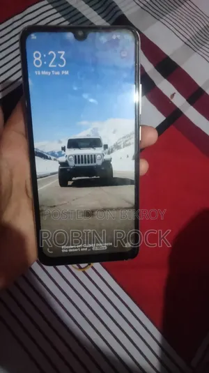 Vivo V1 White