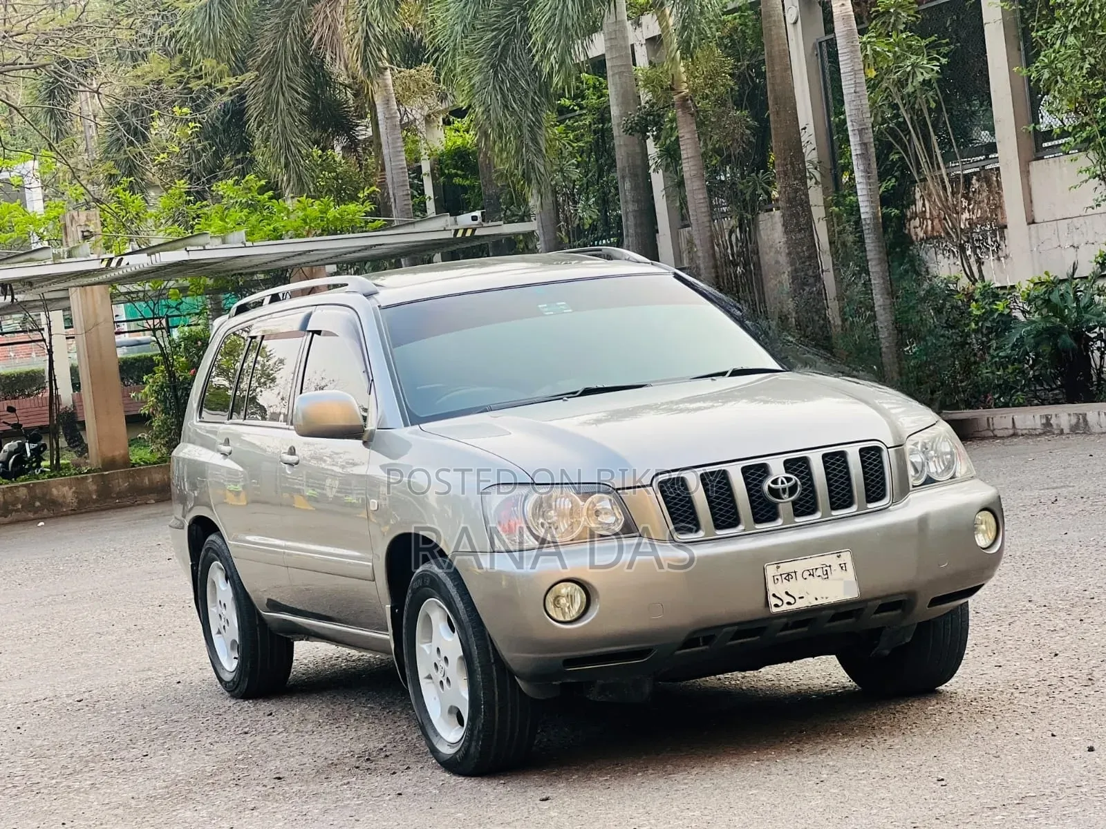 New Toyota Kluger 2002 Silver