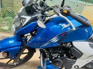 TVS Apache RTR 160 4V 2024 Blue