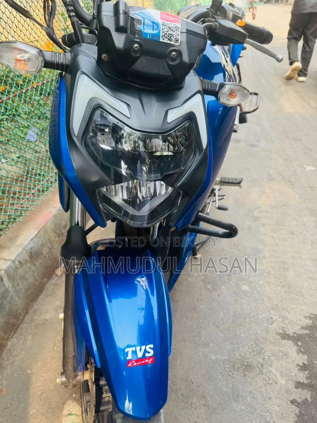TVS Apache RTR 160 4V 2024 Blue
