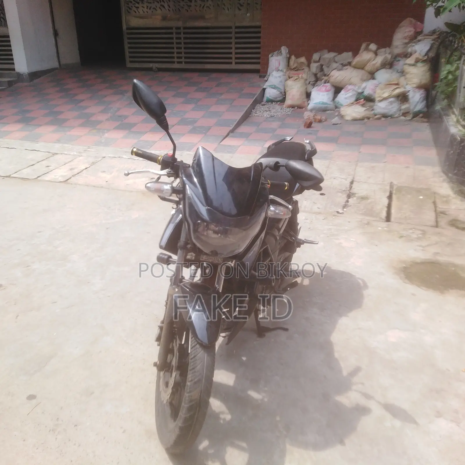 TVS Apache RTR 160 2V 2019 Black