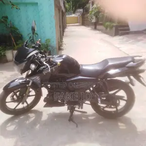 TVS Apache RTR 160 2V 2019 Black
