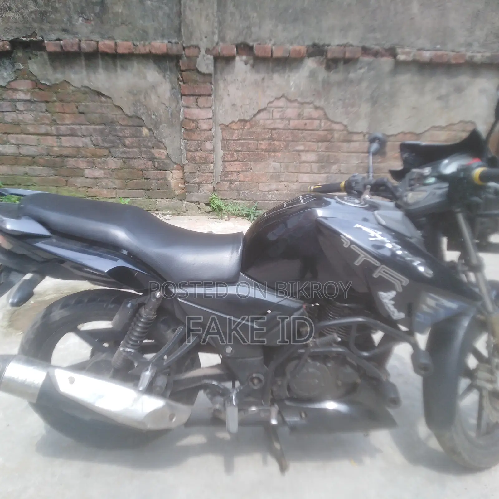 TVS Apache RTR 160 2V 2019 Black