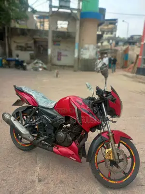 TVS Apache RTR 160 2V ABS 2017 Red