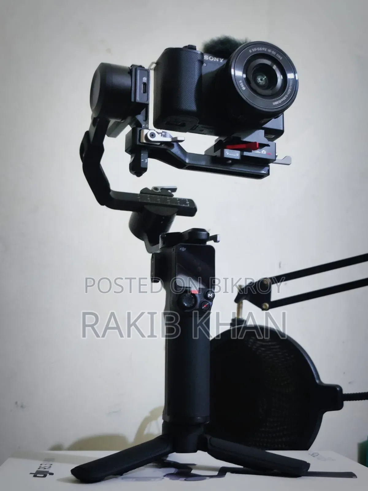 Sony Zv-E10 24.2mp Camera With 16-50mm Lens