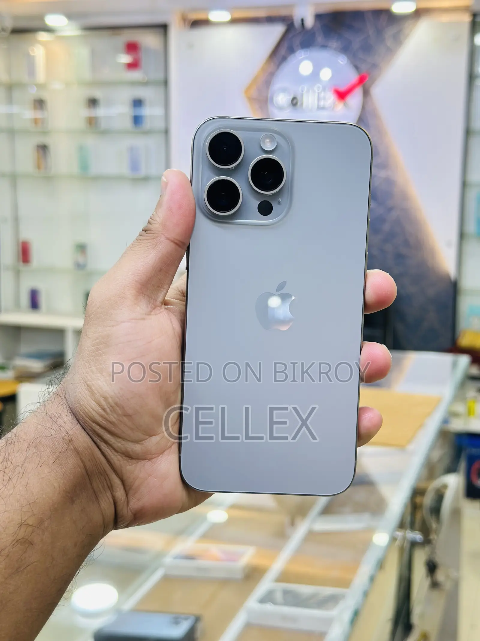 Apple iPhone 15 Pro Max 256 GB