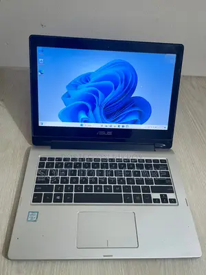 ASUS Transformer Book Flip TP300LA Laptop 8GB Intel Core i5 SSD 256GB