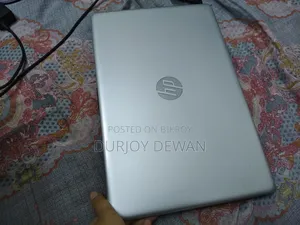 Laptop HP 15 4GB Intel Core I3 HDD+SSD 1T