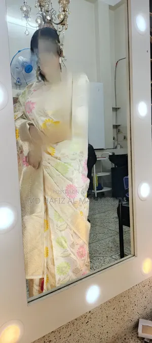 Wall Miror Emergency Sell