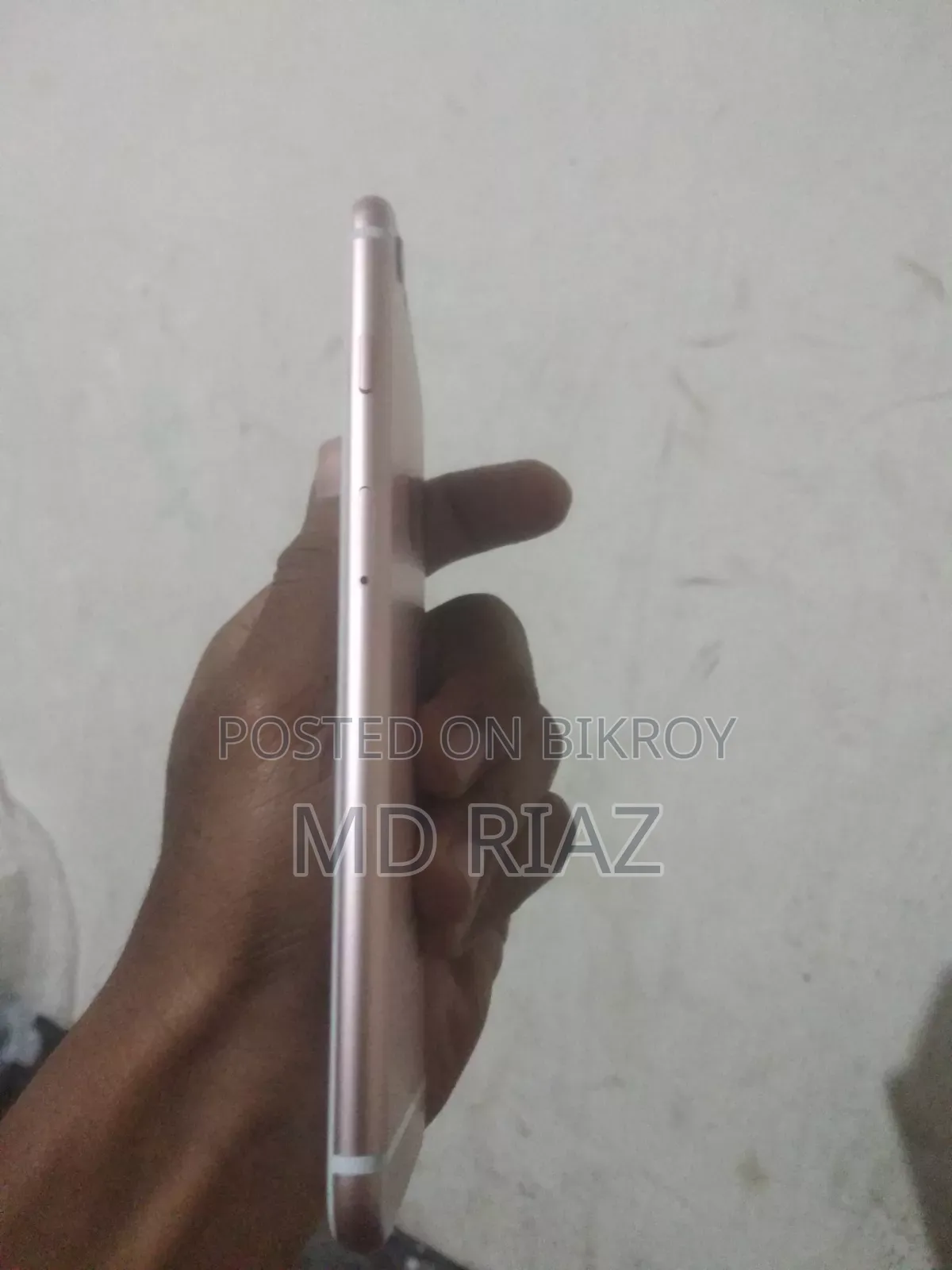 Apple iPhone 6s Plus ১২৮ জিবি হোয়াইট