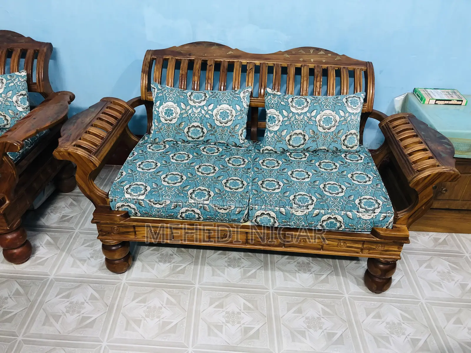 Segun Wood Sofa Set