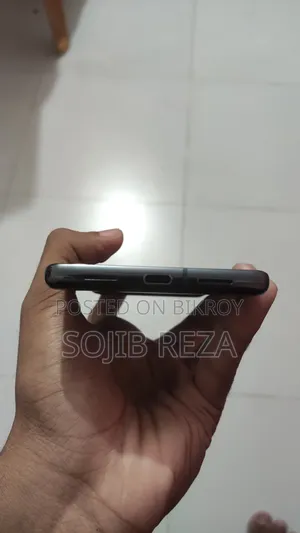 Google Pixel 7 Pro 128 GB Black