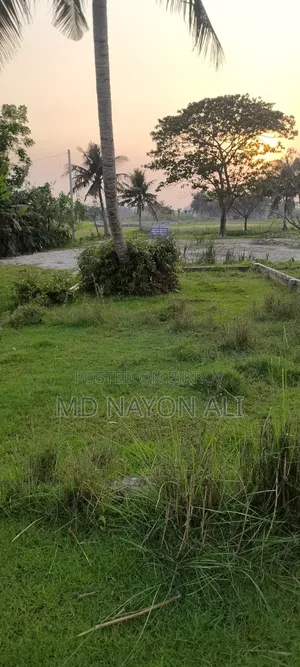 একটি জমি বিক্রি হবে নিজখামার