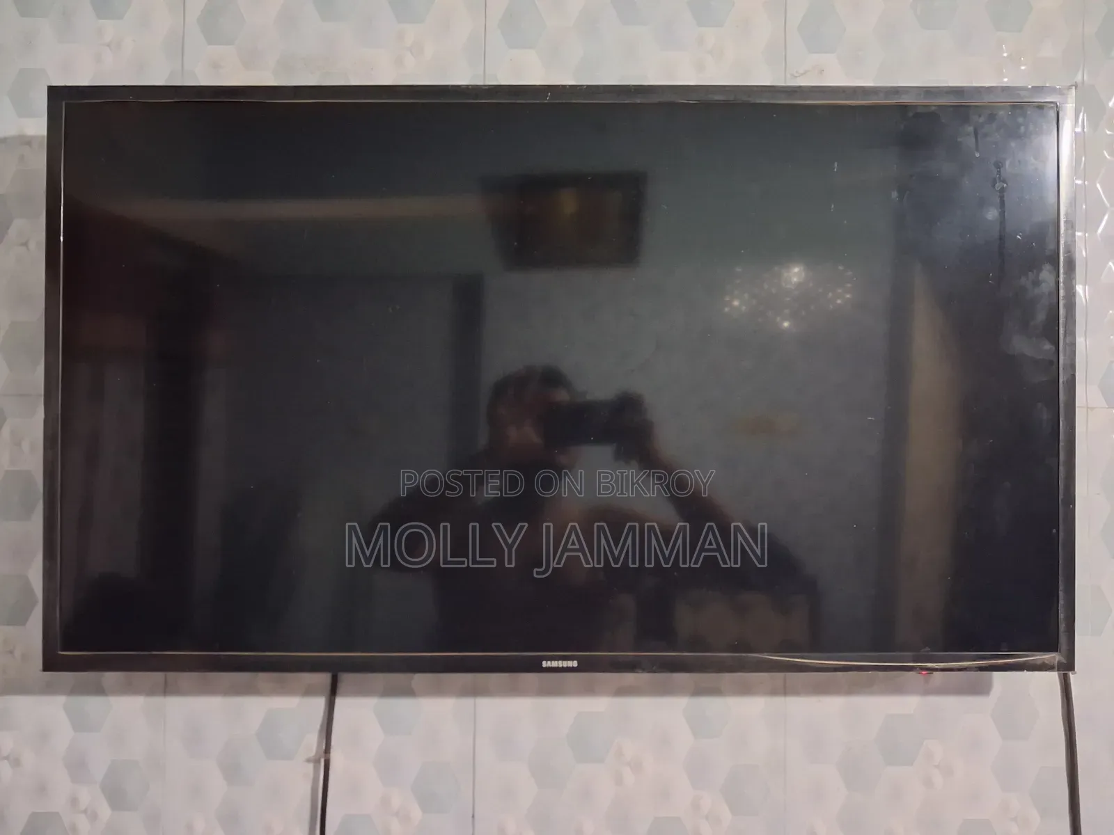 ৪৩ ইঞ্চির স্যামসাং অ্যানালগ টিভি