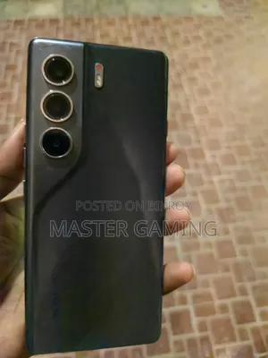 Tecno Camon 40 Pro 5G 256 GB Gray