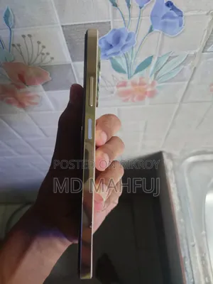 Realme 128 GB গোল্ড