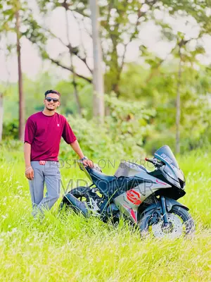 Yamaha R1 2019 Gray
