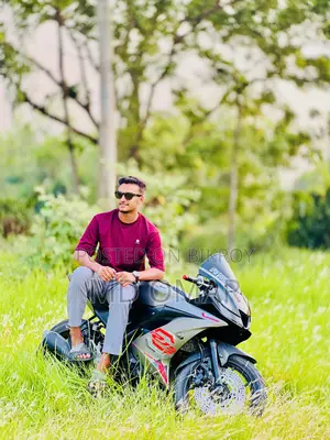 Yamaha R1 2019 Gray