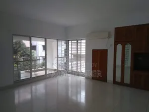 4bdrm Duplex in Gulshan for Rent