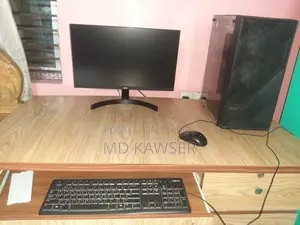 Desktop Computer 8GB AMD Ryzen 5 HDD 1T