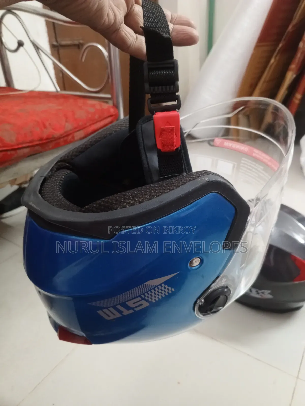 Half Face Helmet (Showroom Stock)